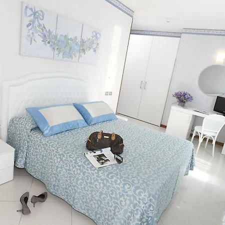 Nazionale Hotel 3*