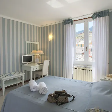 Nazionale 3* לבנטו